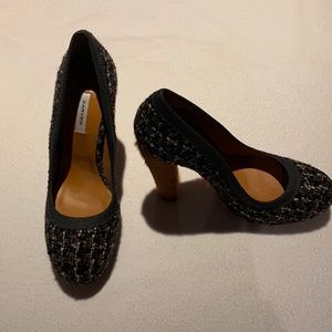 Carven iconic European style shoes